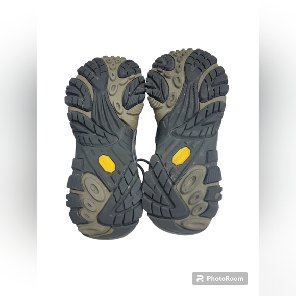 Merrell woman's Size 8.5 Baby blue and grey.  These are in great condition. - Picture 3 of 6